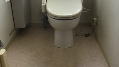 瑞穂市別府にてトイレ改修工事